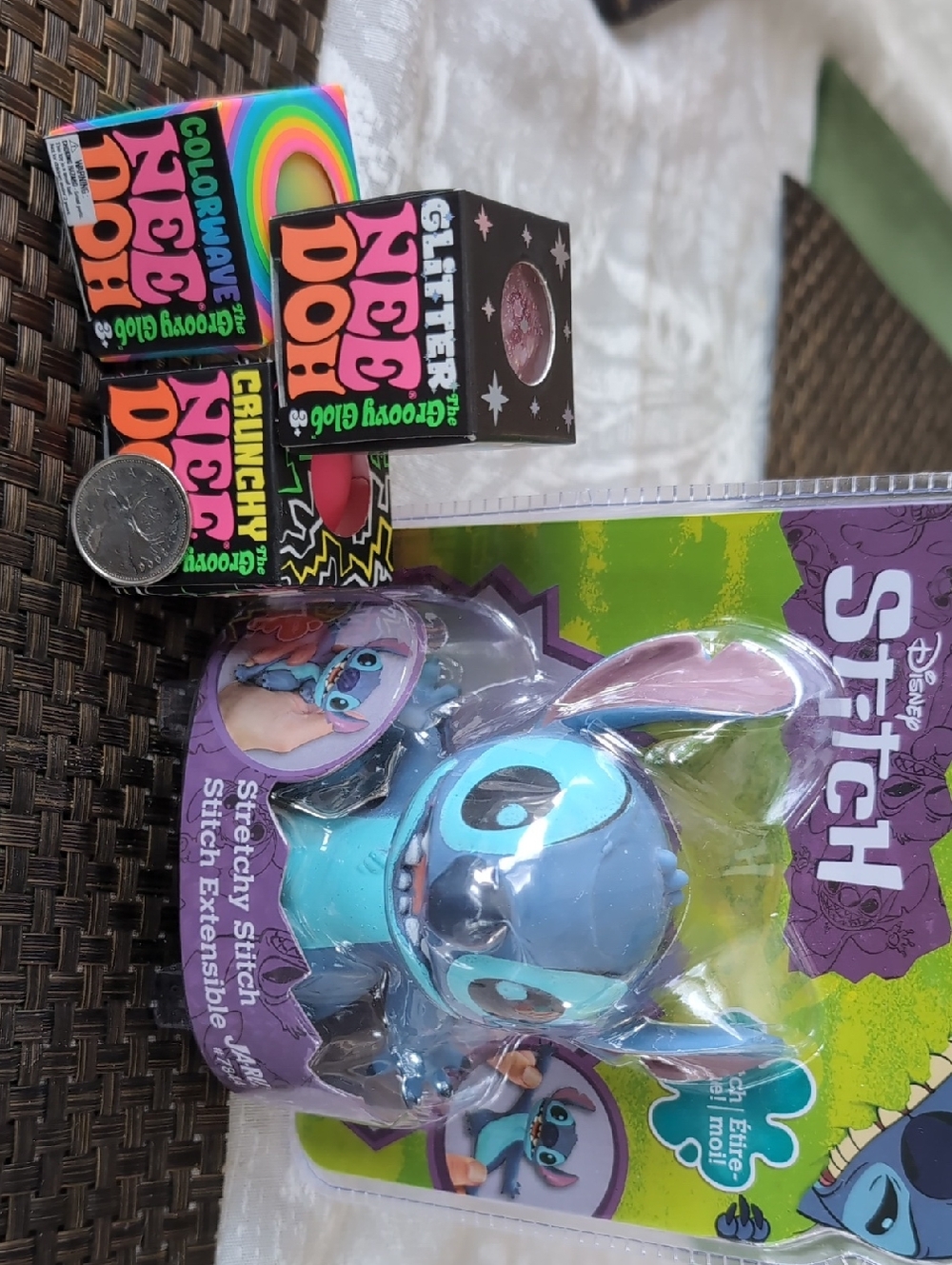 Three Mini Needoh And Disney Stitch Stretchy Figure Toy